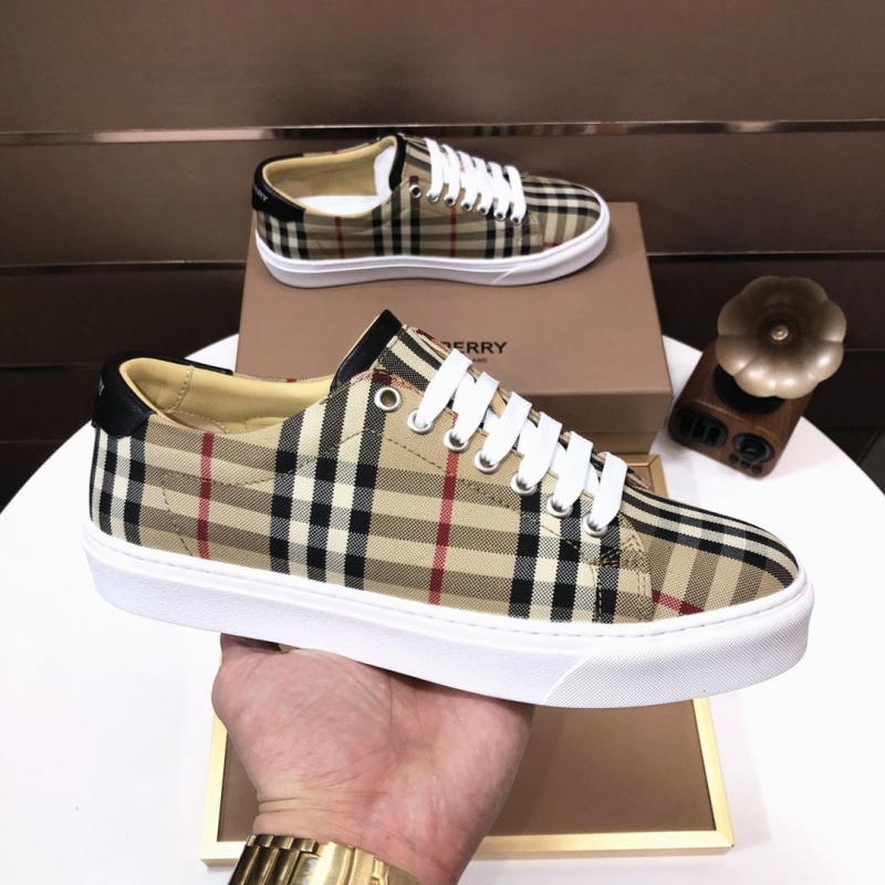 Burberry Sneakers